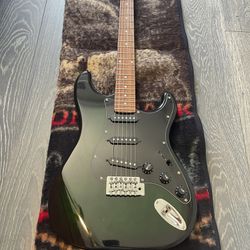Dark Emerald Green Lagrima Electric Guitar