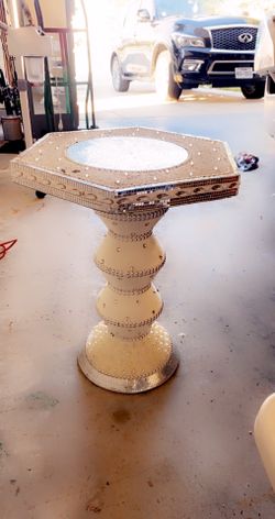 Crystal Table