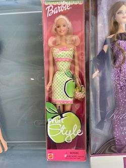 Vintage 2001 Barbie