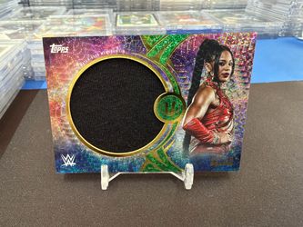 Topps WWE 2025 Universe Authentics Bianca Belair Electric 45/99 #WAU-BBE MEM