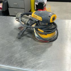 Dewalt Corded Palm Sander