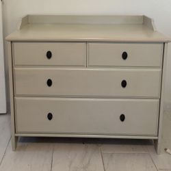 Off White Dresser/ Changing Table 