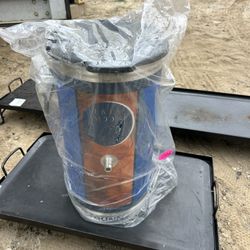 New Commercial Grade Tea Dispenser