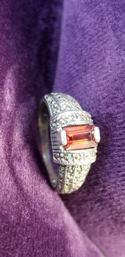 Garnett ring