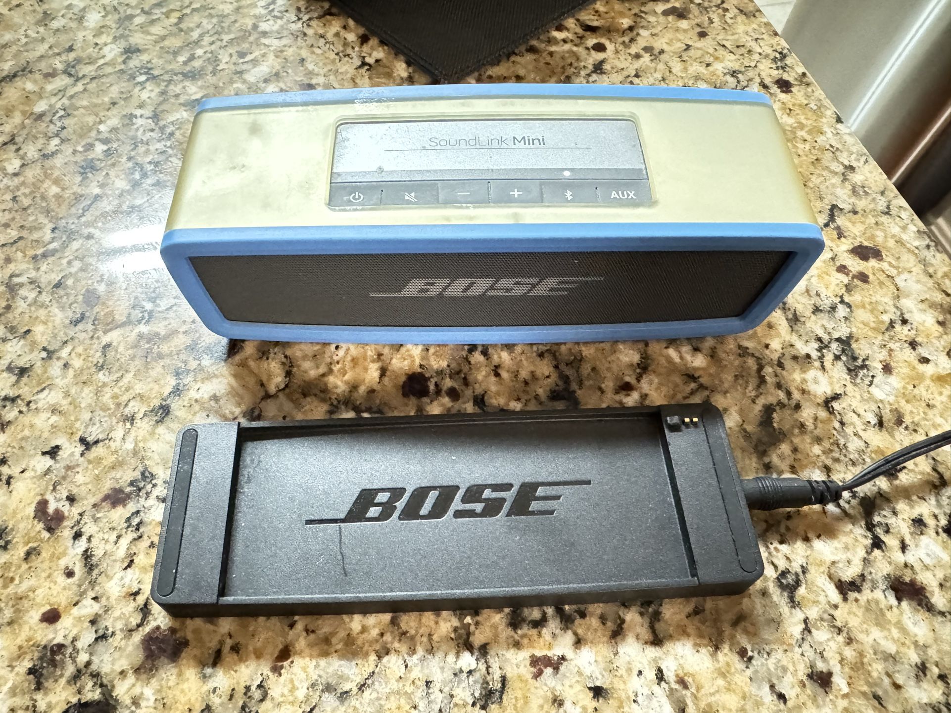 Bose SoundLink Bluetooth speaker mini