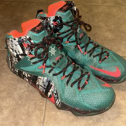 Shoes