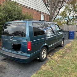 2000 Chevrolet Astro