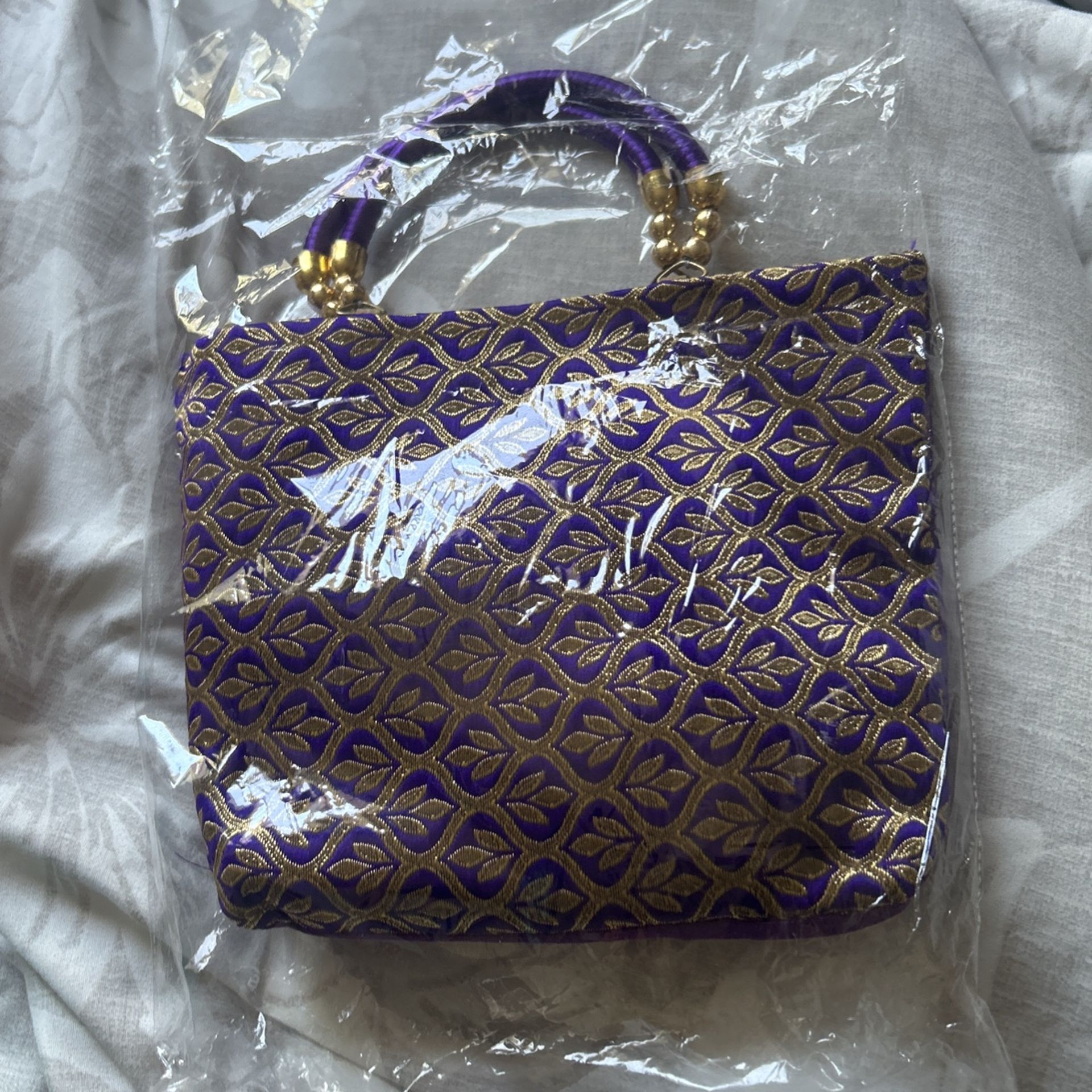 Indian Purple Purse ‘