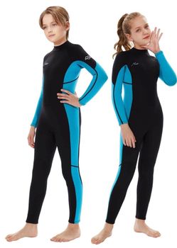 Youth wetsuit size 8