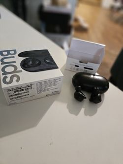 Samsung Galaxy Buds. 