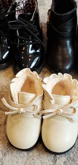 3 Pairs Of Girls Booties