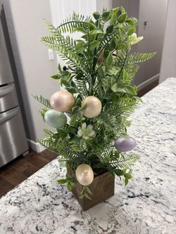 Easter tree decor