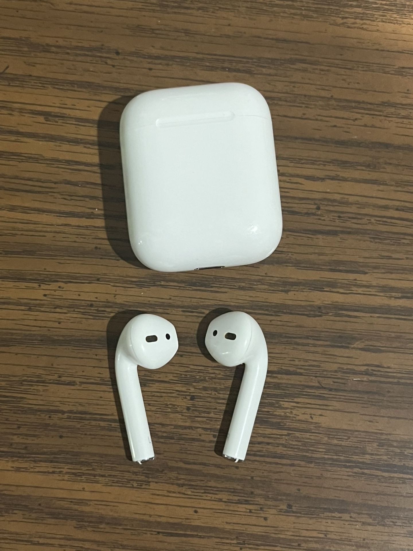 Apple AirPods