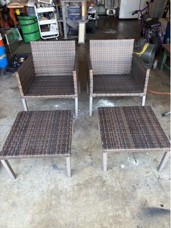 4 Pieces Wicker Patio Furniture (Read Description)