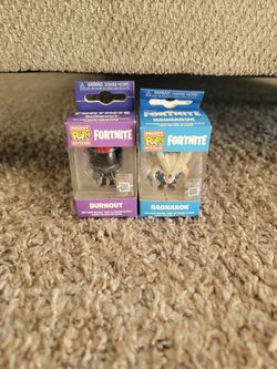 Fortnite Burn Out And Ragnarok Pocket Pop Keychain