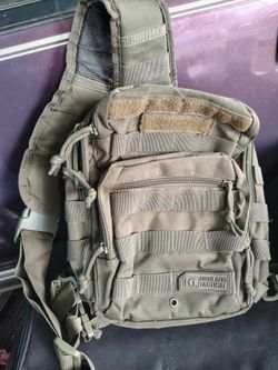 Highland tackle eagle sling  bag
