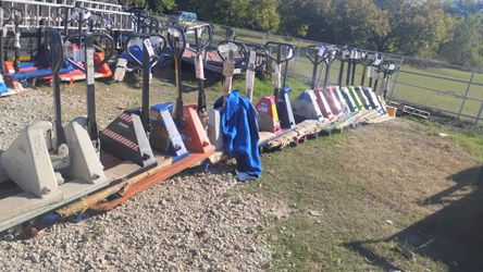 109s of Good Condition Palletjacks$189-299