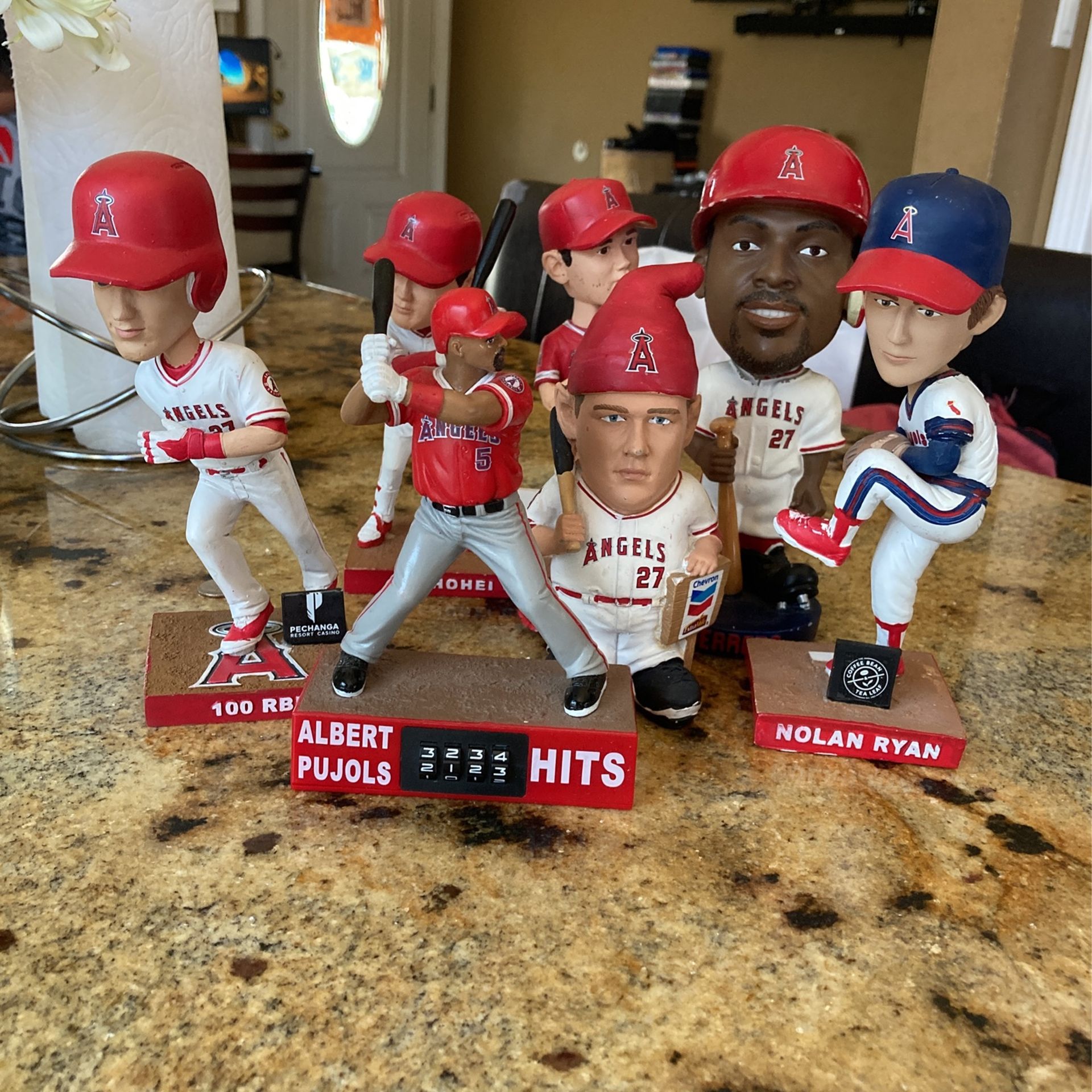 Angels Bobble Head Figures