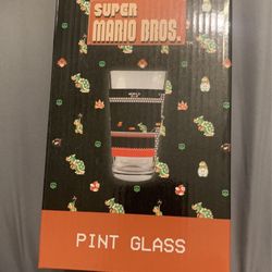 Official Vintage SUPER MARIO BROS. Pint Glass Cup w/ Vinyl Decal (Rare Deal Items)