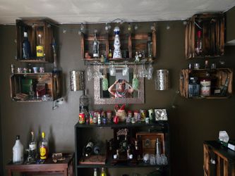 Bar w/stools