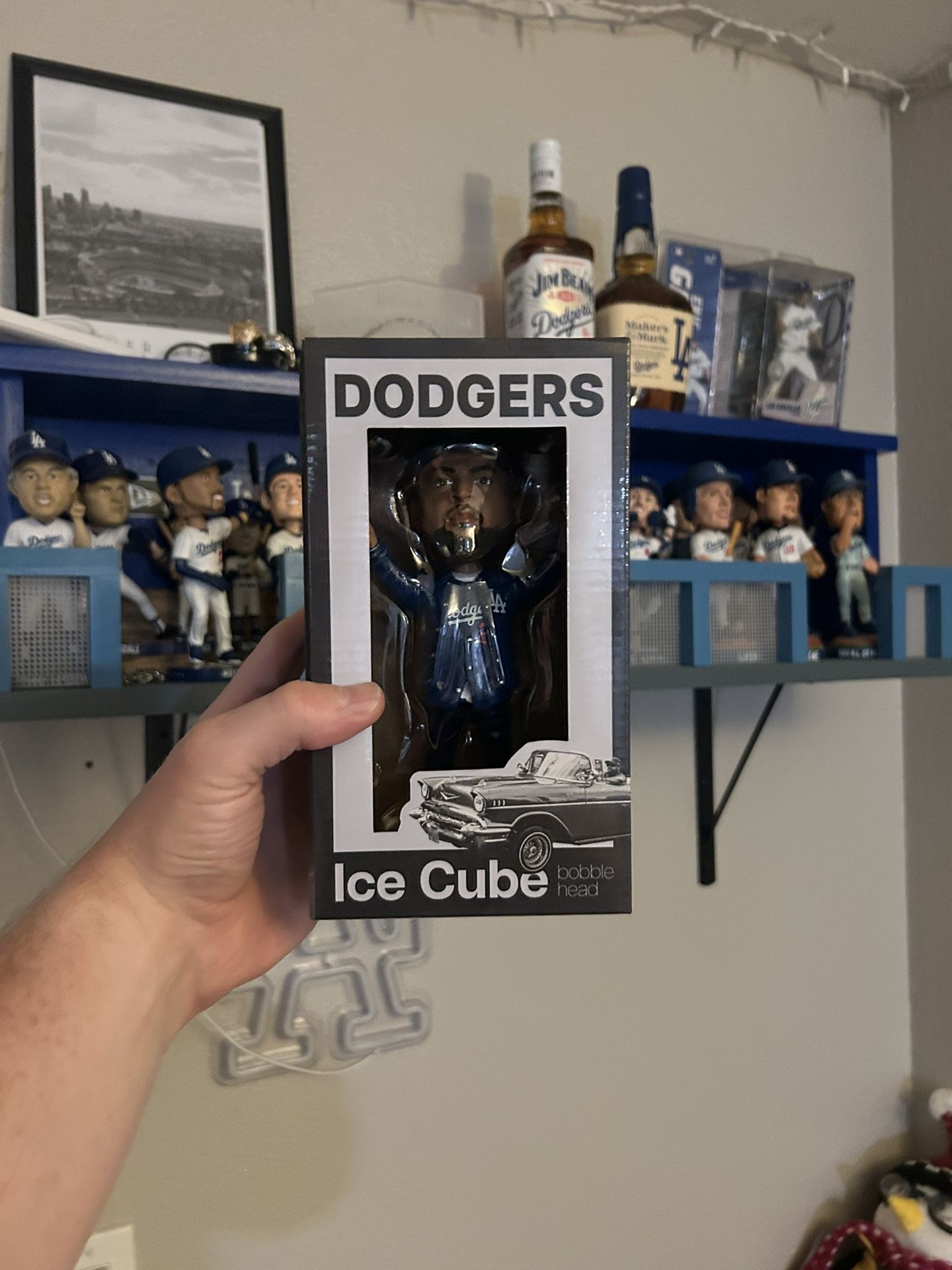 Ice Cube Bobble Head