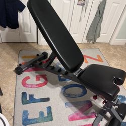 Adjustable Weight Bench