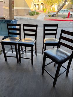 Dining table 4seater