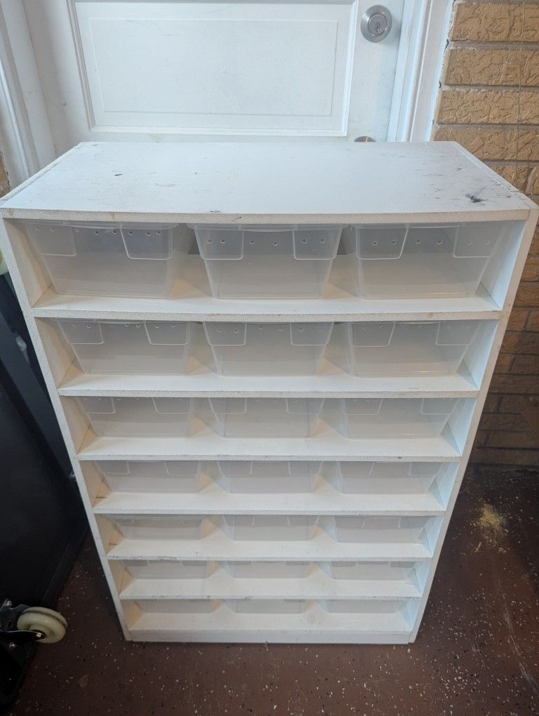 Hatchling Rack