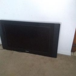 Phillips 37in LCD Tv