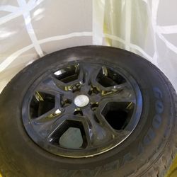 Stock jeep tires