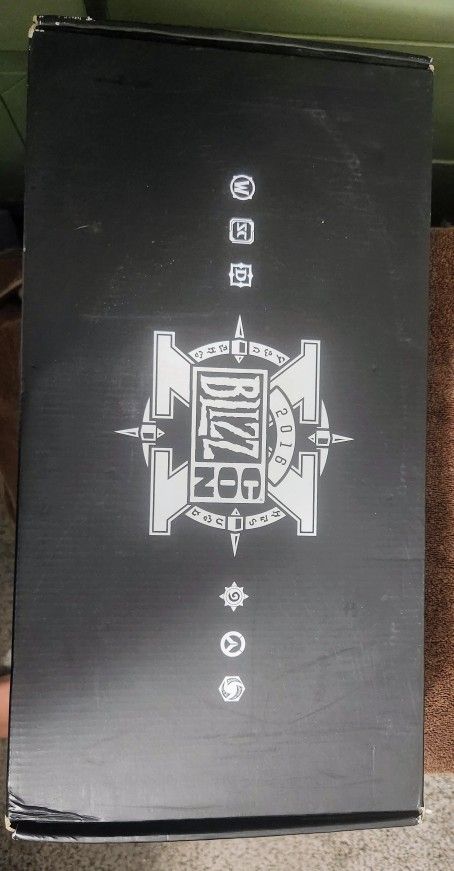 Blizzard 2016 10th Anniversary Goodie Box Diablo Warcraft