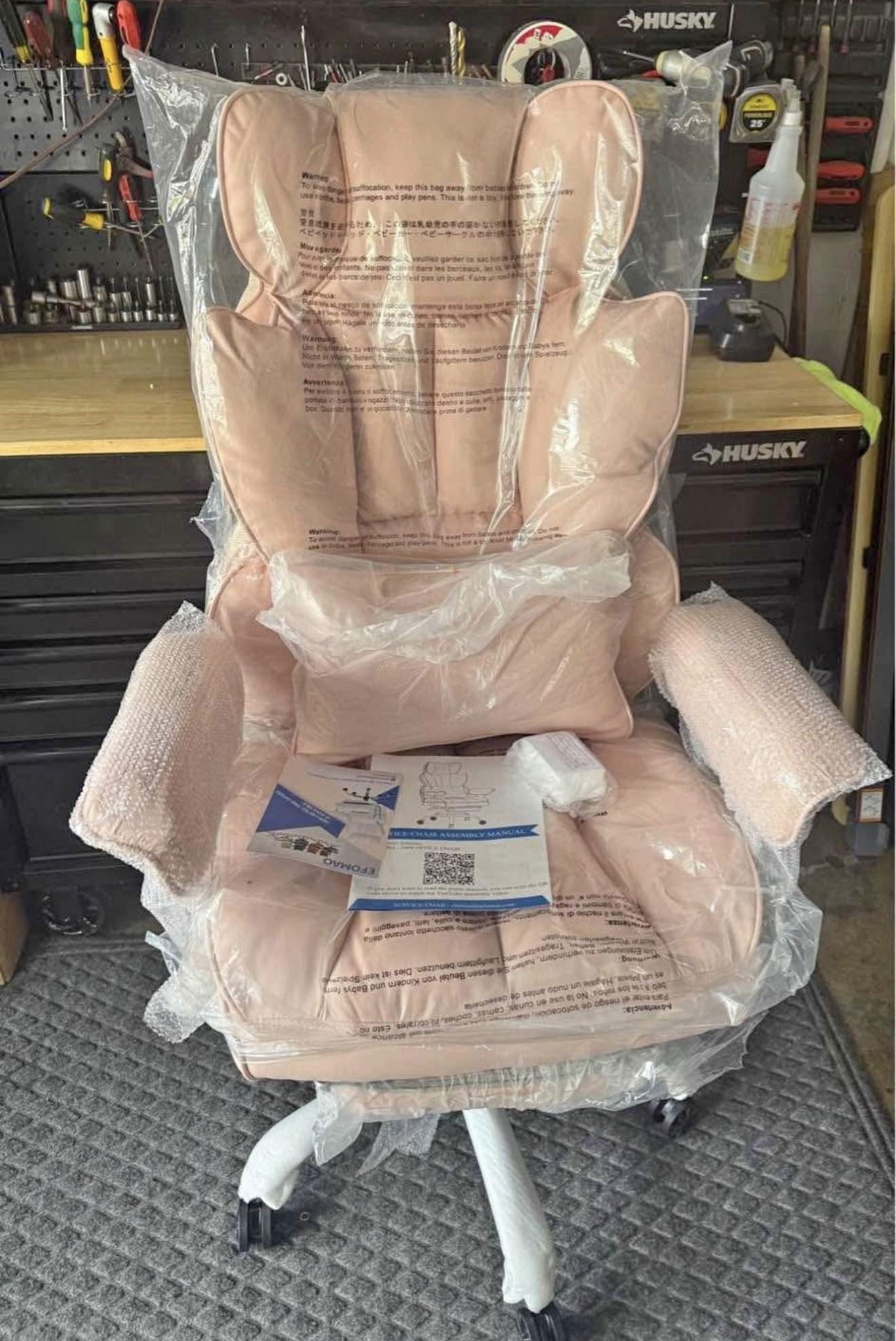 Executive Office Chair with Footrest 