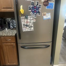 Kitchen Appliances Maytag Stove Microwave And Dishwasher GE Refrigerator 