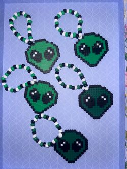 Alien perler Kandi bracelets festival raves