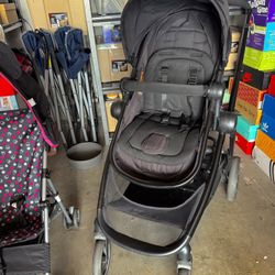 Maxi Cosi Zelia Travel System  $100 OBO