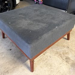 Free Ottoman