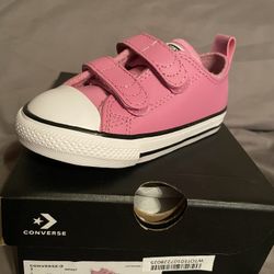 Toddler Girls Chuck Taylor All Star