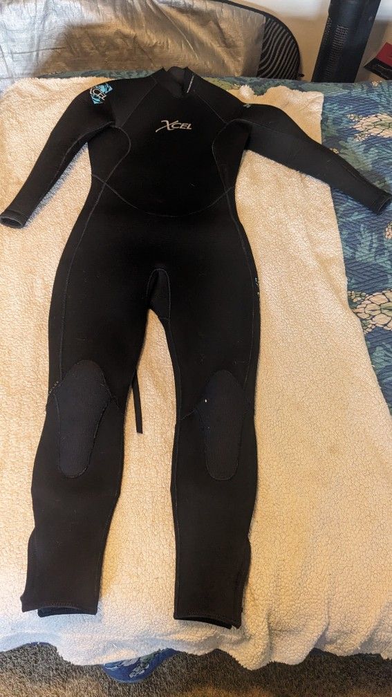 Women's 8T 7/6 Scuba Wetsuit