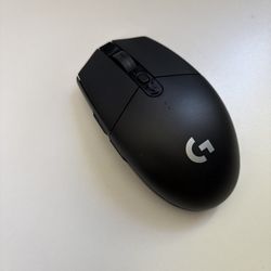 Logitech G305 Wireless Gaming Mouse