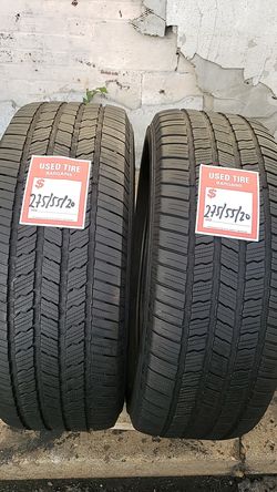 Two bright new Michelin tires for sale 275/55/20