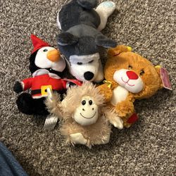 4 Stuffed Animals 