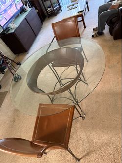 Free glass dining table with 4 chairs