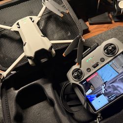 Dji Mini 4 Pro  + RC2 Controller