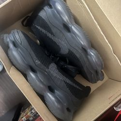 Nike Scorpion Triple-black