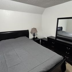 6 Piece Bedroom