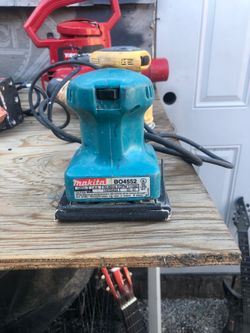 Makita BO4552 corded finishing palm sander