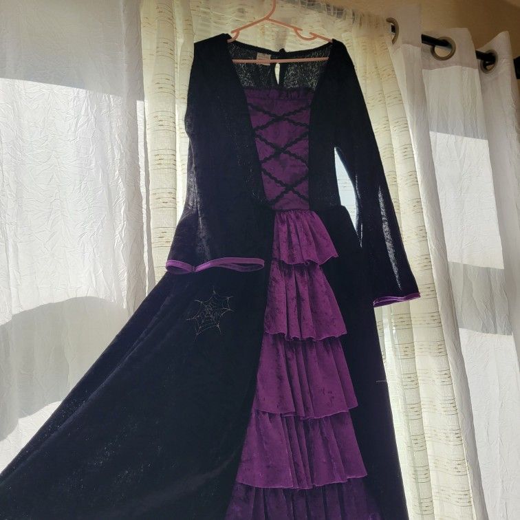 Witch Dress Size 8