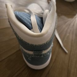 Size  1 In Kids Very New No Box 