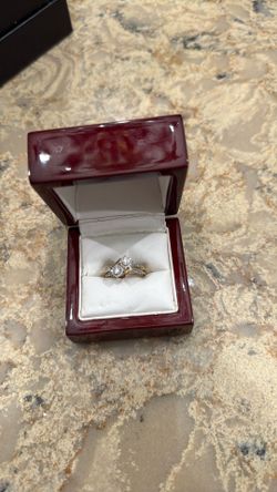 Diamond  women ring size 7  with 10 k gold stamped