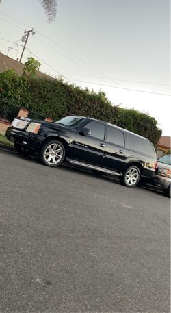 2005 Cadillac Escalade